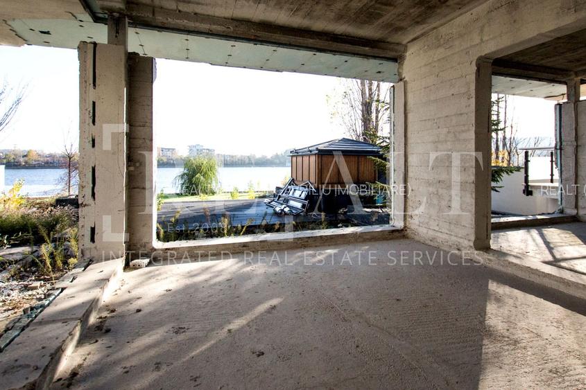 Vanzare casa. vila 7 camere | Arhitectura deosebita, Deschidere lac | Petricani - 20