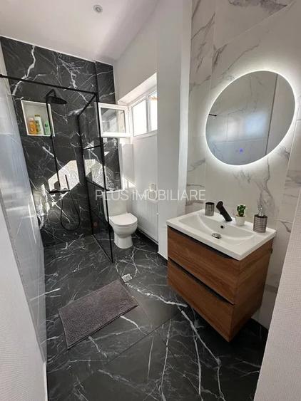 Apartament 2 camere Lux lângă metrou Piata Romană+terasă superbă 20mp - 6