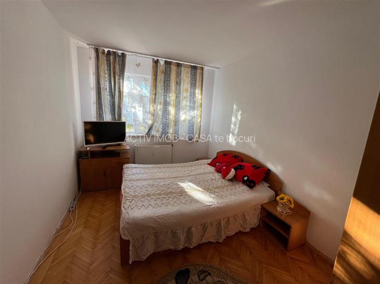 Caransebes, 2 Camere, Conf.1.,semidec., Zona Nord - 3