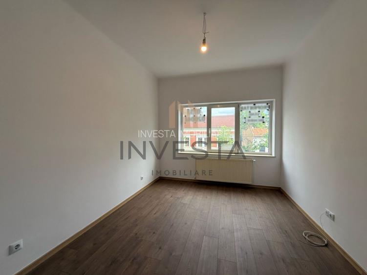 Apartament 3 camere decomandat, balcon si boxa - zona The Office! - 4
