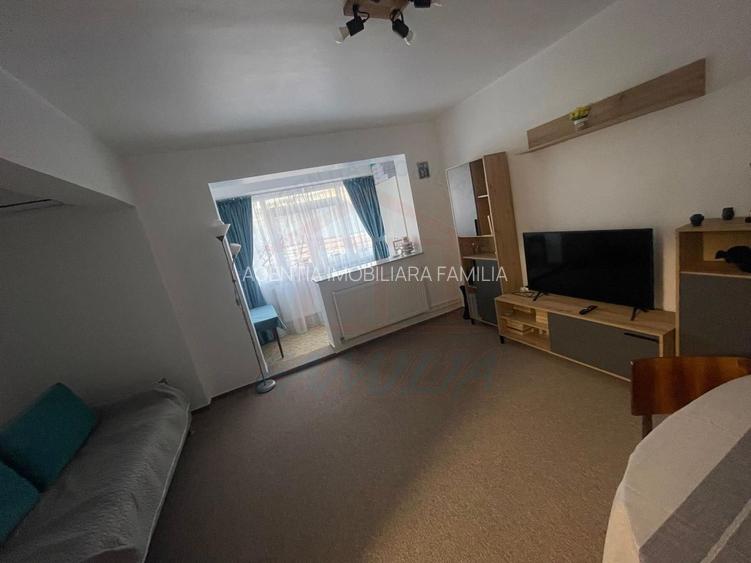 Inchiriere 2 camere, Centru, complet mobilat, utilat - 2