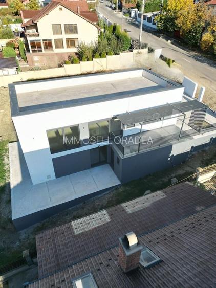 Vilă nouă design mediteranean, proiect deosebit și panoramă- 299.000 E - 3