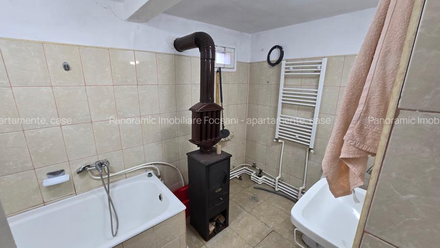 Casa de vanzare Focsani, strada Odobesti - 6