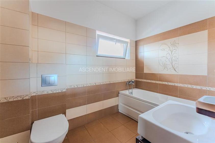 FILM! Resedinta cu identitate arhitecturala, 700mp teren, garaj 4X, Tractorul, B - 15