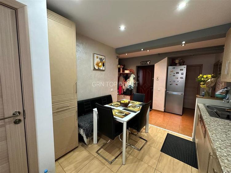 Apartament 3 camere si balcon etaj 1 zona Turnisor - 3