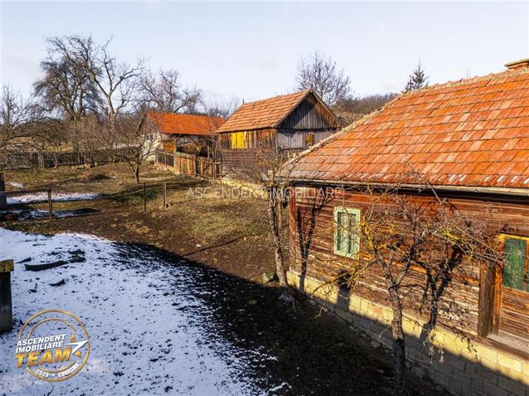 Film! Pe aproape 3.000 mp, casuta traditionala, Mereni, Covasna - 16