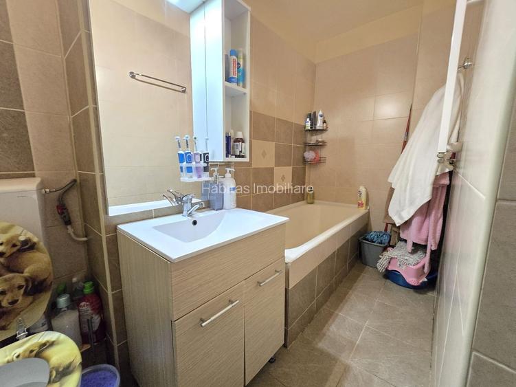 Apartament 2 camere, etaj intermediar, zona Manastur-str. Fabricii - 8