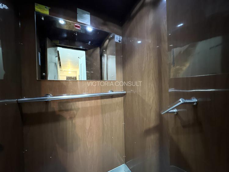 Apartament cu 4 camere, nemobilat, balcoane generoase | in Zona Piata Victoriei - 17