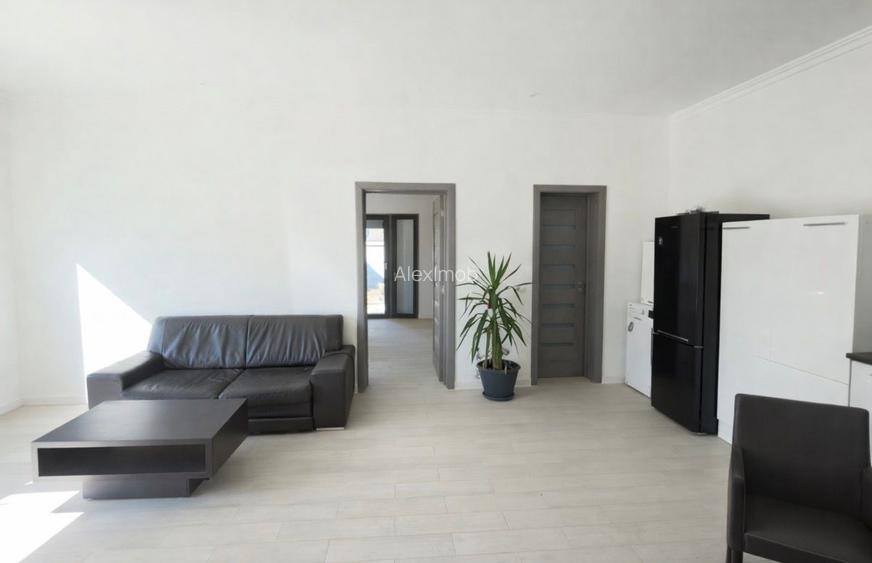 Vând casa individuala zona Lipovei - 4