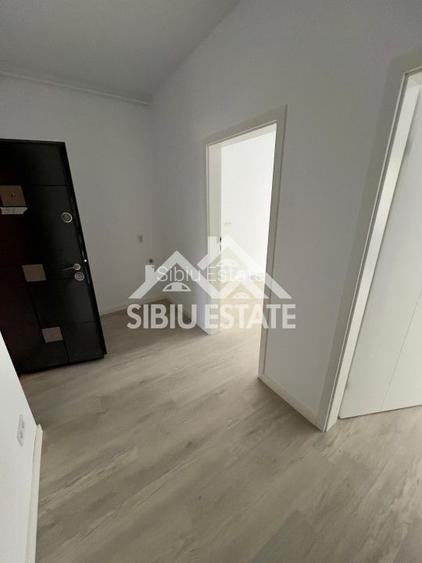 Studio ,41 mp, balcon etaj 1, bloc dotat cu lift, zona Brana Intabulat - 4