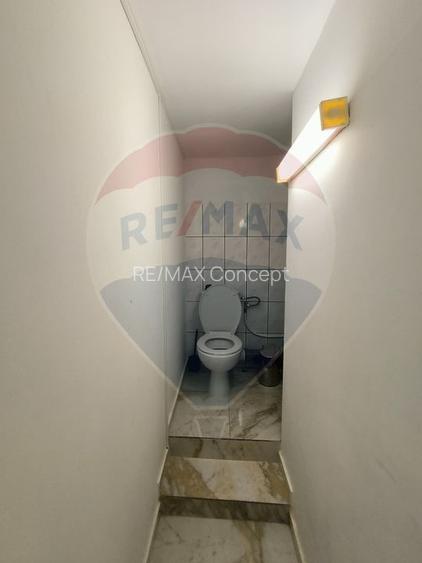 Spațiu comercial de închiriat - 31