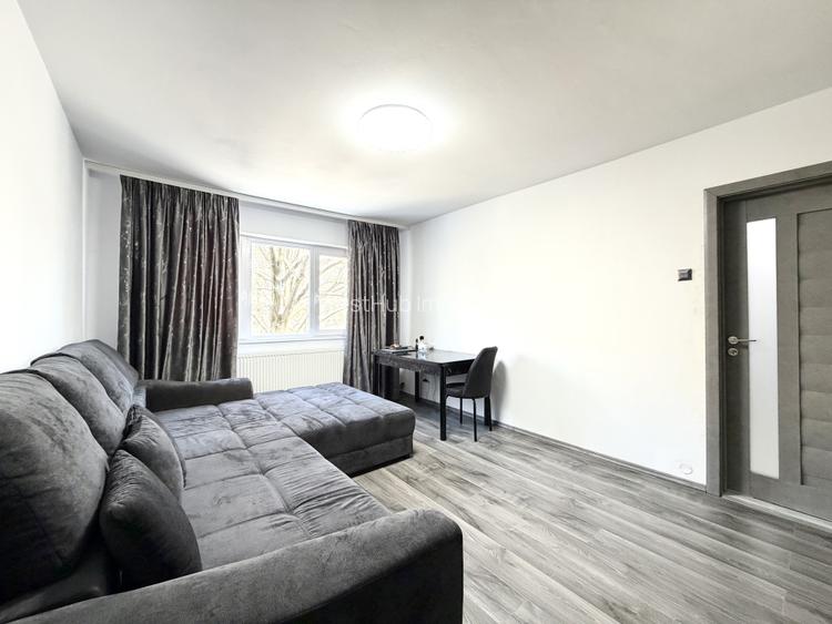 Apartament 3 Camere, Renovat, 53 mp utili, Etaj 2, Zona Cetatii - 2