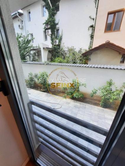 Parter, spatiu birou, beauty salon, stomatologie, oftalomologie, 2 intrari - 24