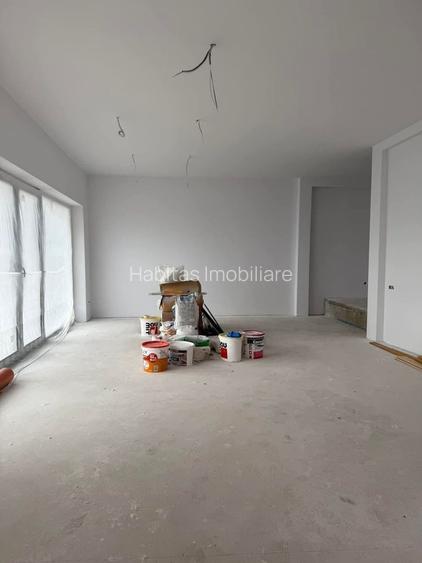 Casa individuala, teren 750 mp, Chinteni cu panorama spre lac - 8