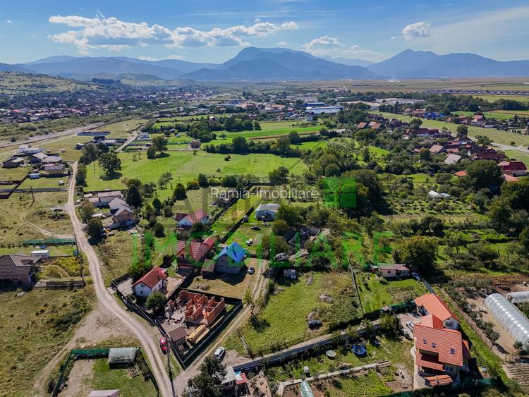 TEREN INTRAVILAN DE VANZARE -CĂRPINIȘ – BRAȘOV - 11