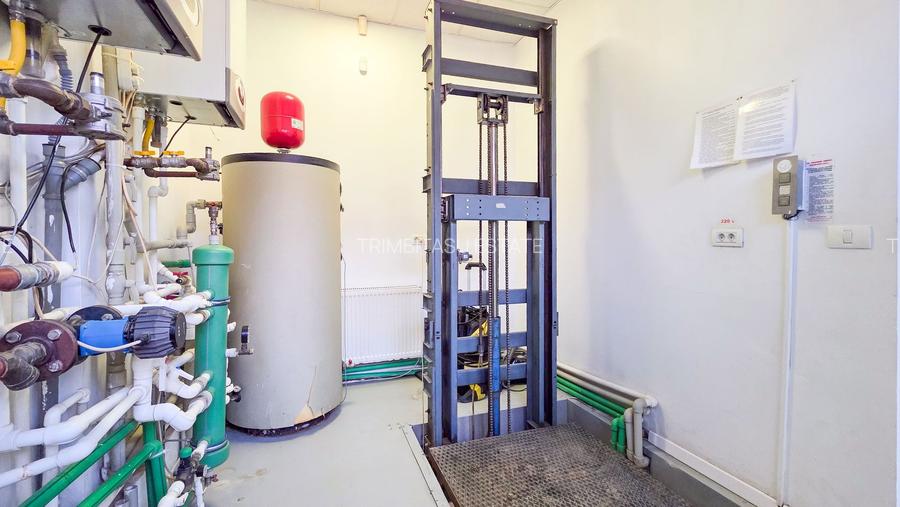 Spațiu industrial–afacere catering la cheie, teren&hală 750 mp S+P+1E - 40