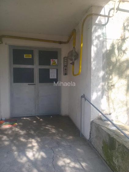 Garsonieră zona centrală Bârlad - 2