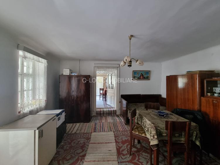 Casa 3 camere libera la vanzare TARLUNGENI - 2
