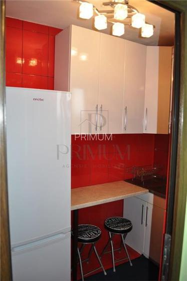 Garsoniera - Decomandata - Mobilat și Utilat - Clima - Zona Take Ionescu - 3
