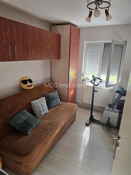 3 camere 68 mp in spate la McDonald?s - 4
