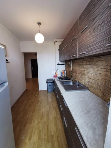 Apartament 3 camere, Decomandat, 70 mp, 2 Parcari, Centru, Iuliu Hosu - 4