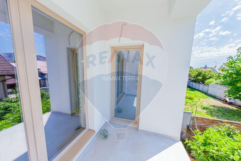 APARTAMENTE NOI DE VANZARE - 12