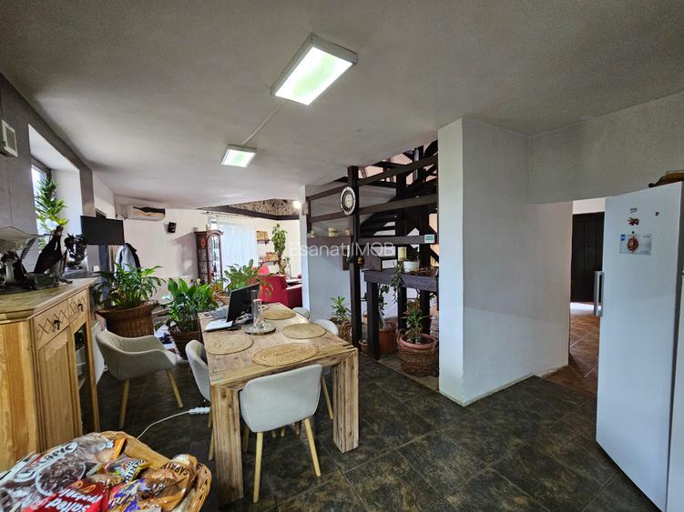 Pensiune + 2 Case, Piscina, Iaz, Garaj, Curte 3.200 mp, panouri |VIDEO - 32