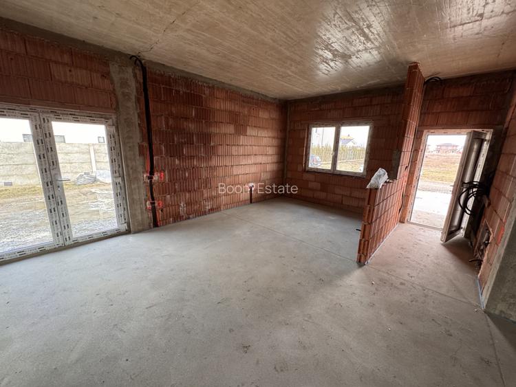 DIRECT DEZVOLTATOR, DESPRATIT PRIN CT, 380M TEREN - 2