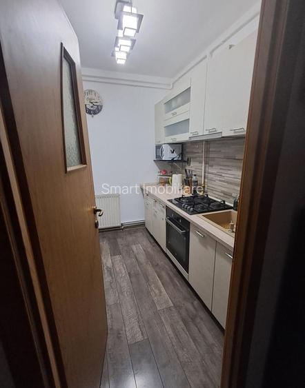 Vand apartament 2 camere decomandat Zona Centrul Istoric  Brasov - 3