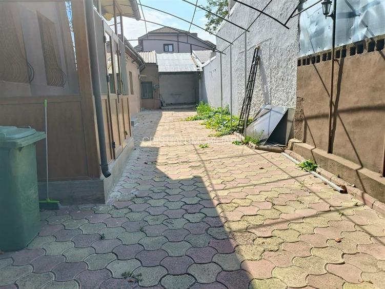 zona Gradinii Publice Casa pretabila pentru 2 familii 150mp utili cu 300mp teren - 4