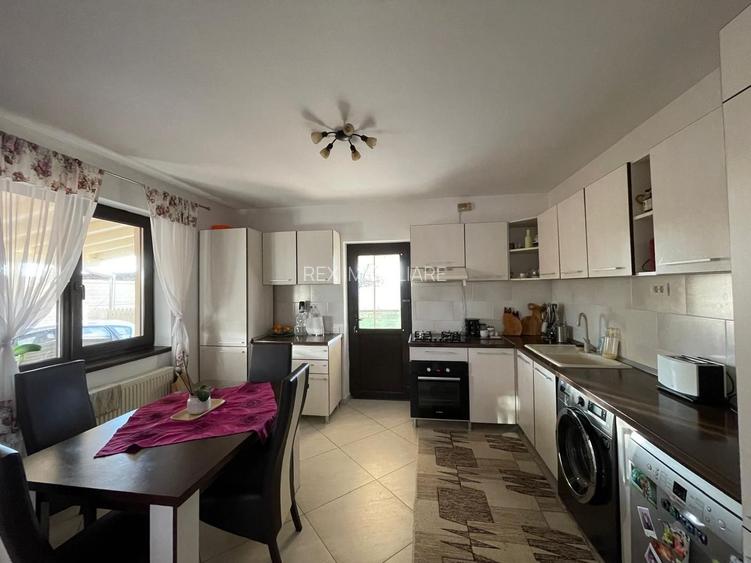 Casa Individuala - 5 camere  - SUPER POZITIE | GHIRODA | - 5