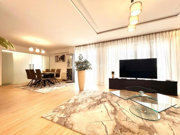 NOU / DEOSEBIT / TERASE GENEROASE / COMPLET MOBILAT SI UTILAT - 24