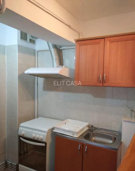 Garsonieră, zona Mircea Cel Bătrân - 4