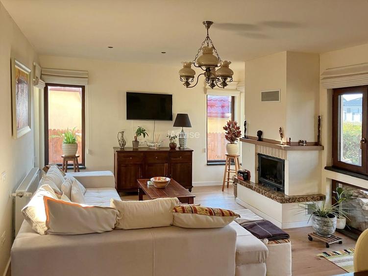 Vânzare Casă Sânpetru - 2