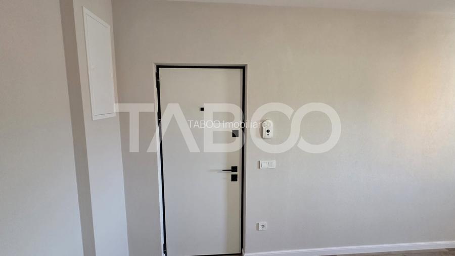 Apartament cu 3 camere central ultrafinisat de vanzare in Sebes - 4
