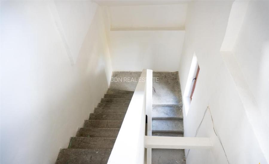 Proprietate mixta -spatiu comercial +rezidenta - 19