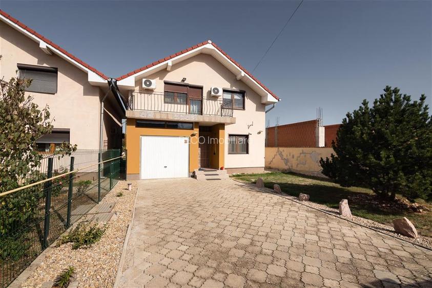 Casa P+M cu 4 camere+living+loc de luat masa in Santion - 39