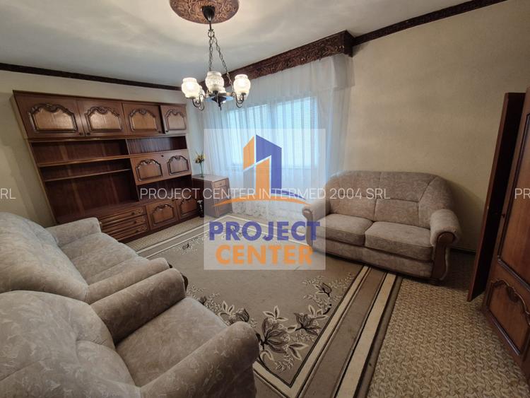 Apartament 3 camere confort 1 decomandat, foarte spatios, etaj 3 - 4