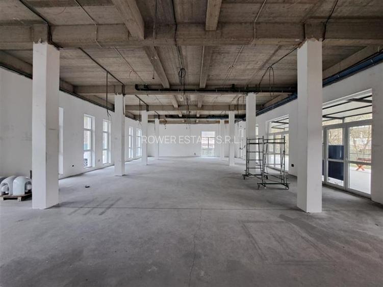 Spatiu comercial, 300 mp utili, situat in zona Roata Faget! - 5