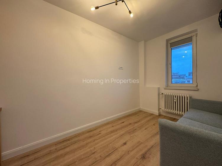 Duplex 3 Camere cu vedere spre Sala Palatului RO+EN - 16