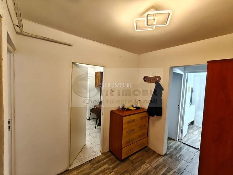 Apartament 2 camere decomandat - 56 mp - Nicolina - 400€ - 3