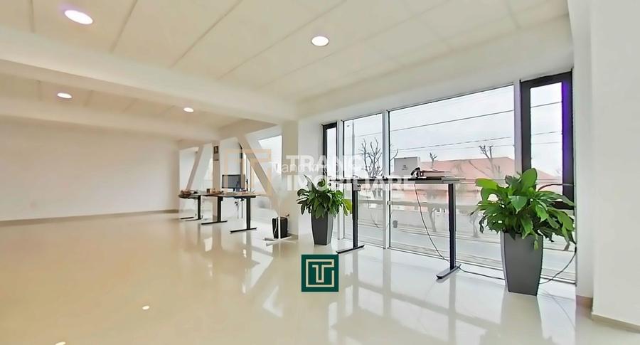 Clădire premium cu fațadă integral vitrată – oportunitate unică in Arad - 14