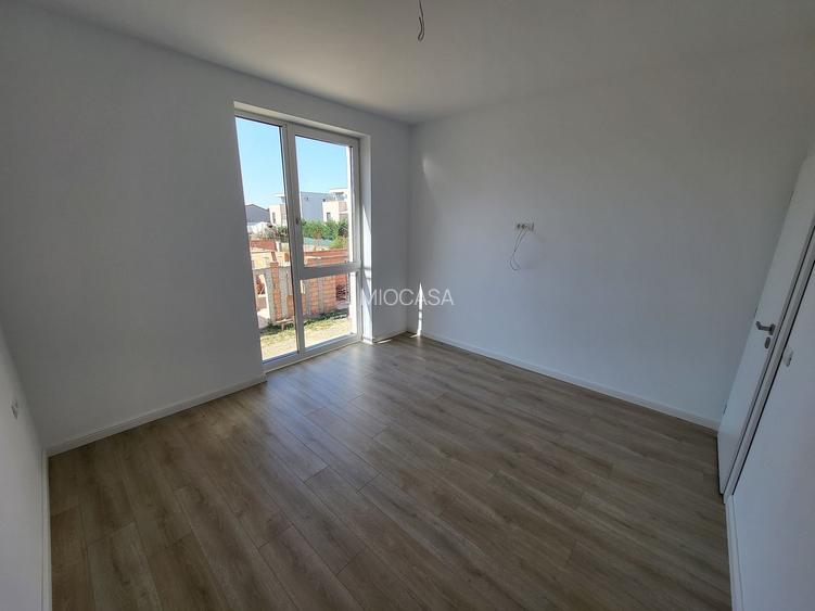 NOU in ORAS. ETAJ 1. Langa FARA COMISION!!! - 7