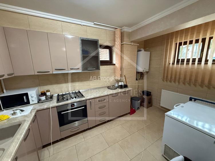 Apartament 4 camere  + Garaj | Damaroaia - 12