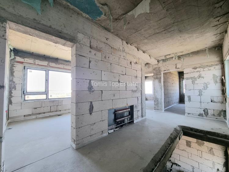 Casa P+1 in Navodari, cartier Midia Sat, vedere spre Lacul Tasaul - 10