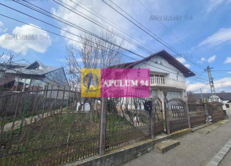 CASA (VILA) DE VANZARE IN CORNU - 2