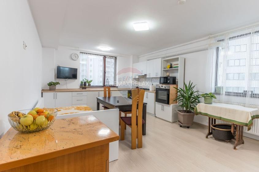 Cladire Mixtă de vânzare 800mp, D+P+3E+M  în Tudor Vladimirescu - Iasi - 19