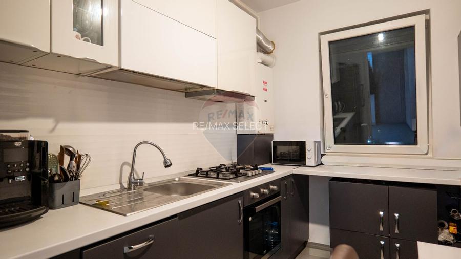 Vanzare apartament 3 camere, decomandat spatios si luminos, Dobroesti - 5