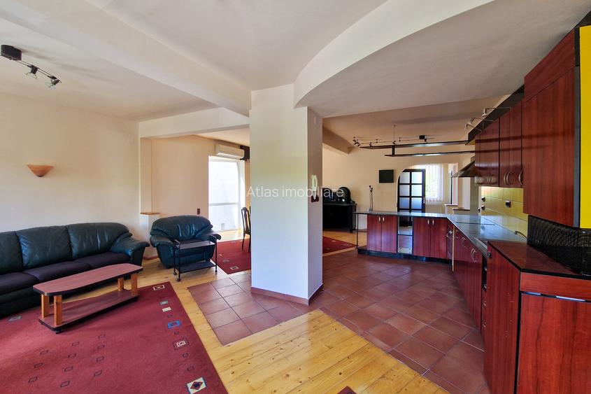 Vila 7 camere, ultracentral, zona AFI Mall, 3 parcari private, curte,0% comision - 11