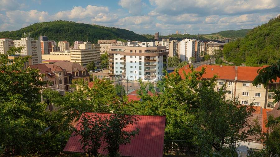 Casa superba zona centrala p+1 Resita - 8